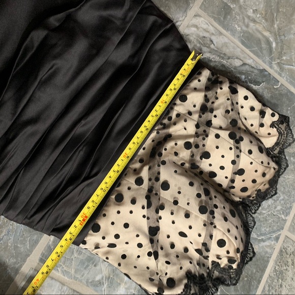 Beautiful custom fitted dress— one of a kind - Picture 12 of 15